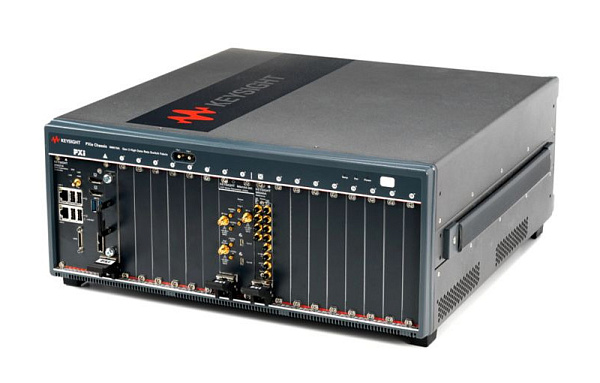 M9410A Векторный приемопередатчик VXT в формате PXIe, 300/600/1200 МГц